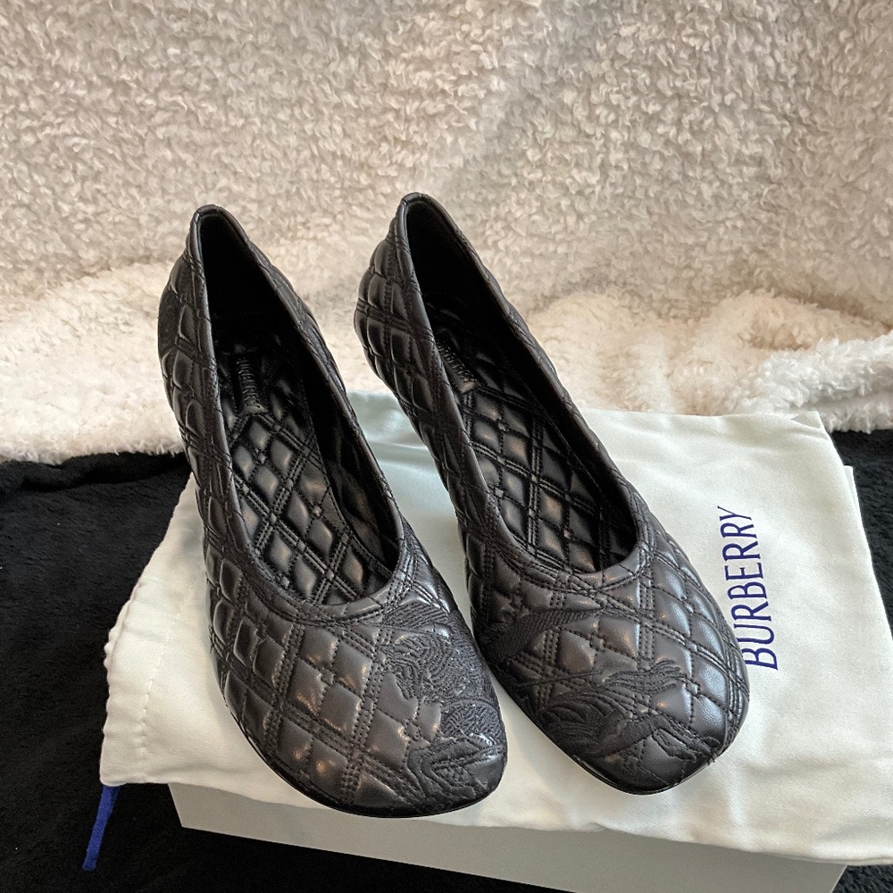 Burberry Baby Low Pumps